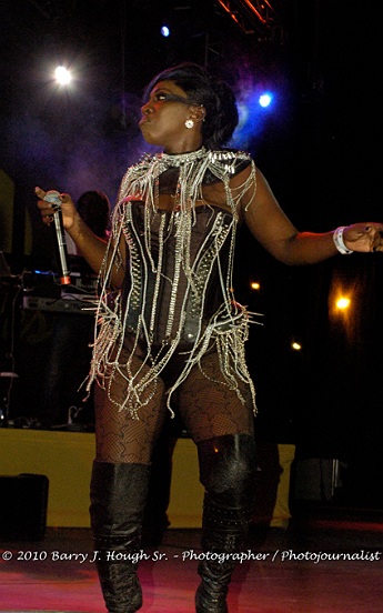 Spice at Reggae Sumfest 2010