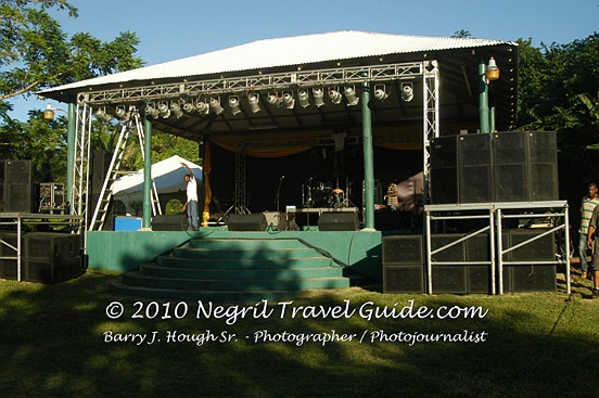 Venue Pre-Concert at Western Fest 2010